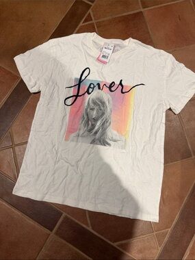 Taylor Swift White 'Lover' Graphic Tee with Pastel Gradient Print